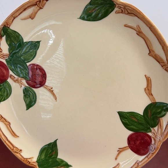 Vintage Franciscan Apple Round Platter Chop Plate 12" Vintage Cream and Green - Picture 4 of 4